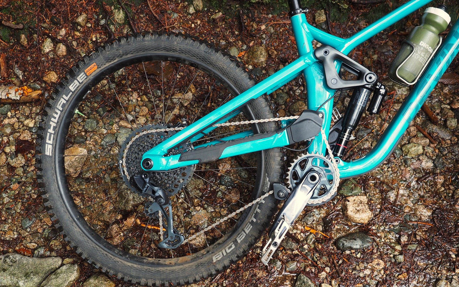 Devinci Chainsaw GX Ride NSMB Andrew Major