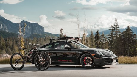 porsche-911-gts-specialized-enduro-dream-rides-200520-.jpg